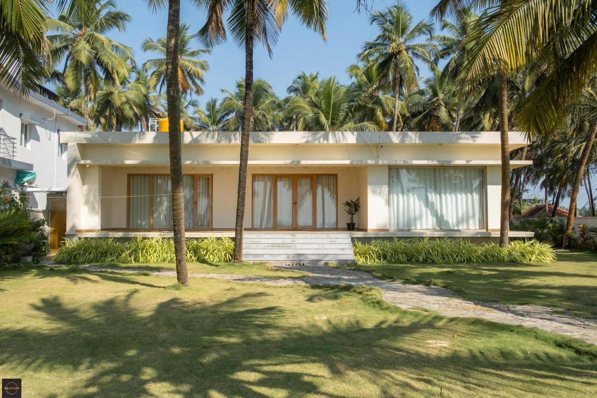 Reunion Ocean Elite - Beach House Удупи Екстериор снимка